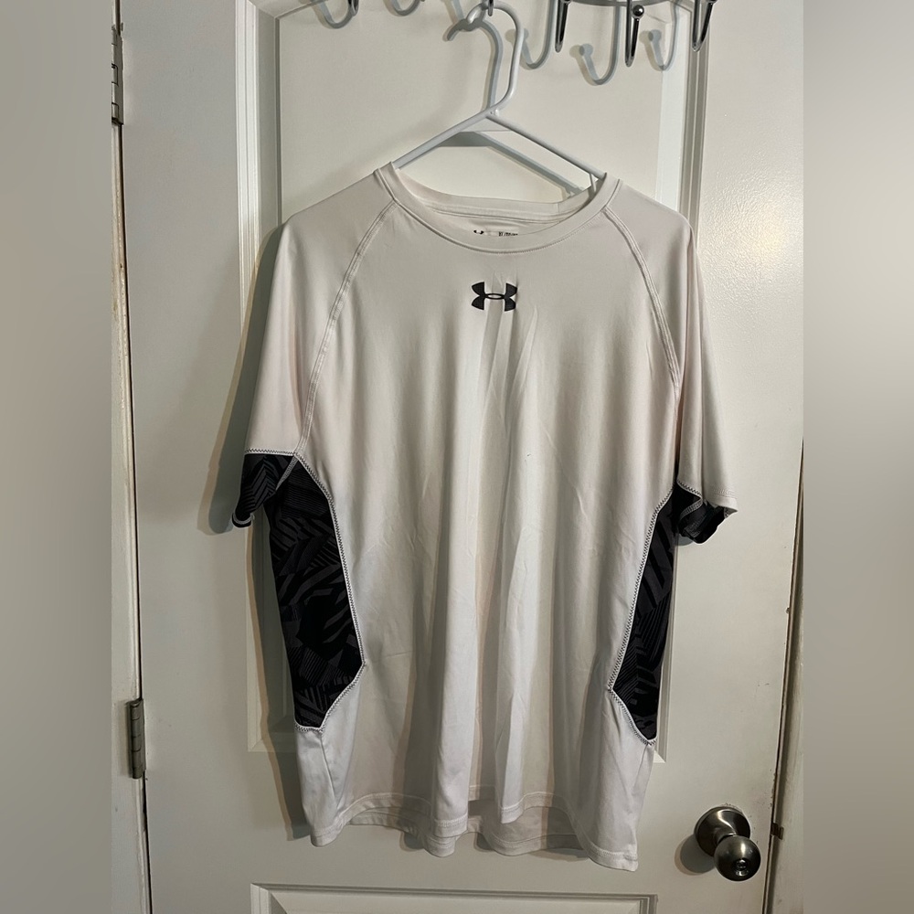 Under Armour Men's White Tee with Black Panels